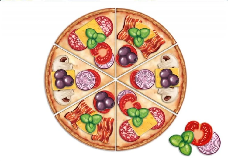Widok na rozłożone elementy układanki edukacyjnej Pizza GRANNA na stole
