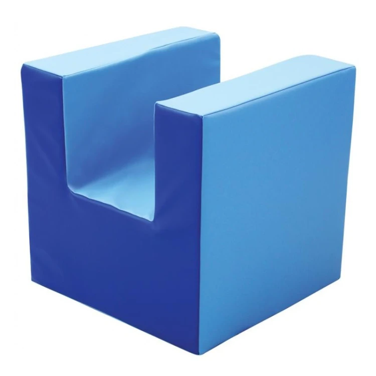 Górne ujęcie podstawy 60 x 60 x 60 cm jako element modułowy w strefie do ćwiczeń motorycznych i zabaw dziecięcych