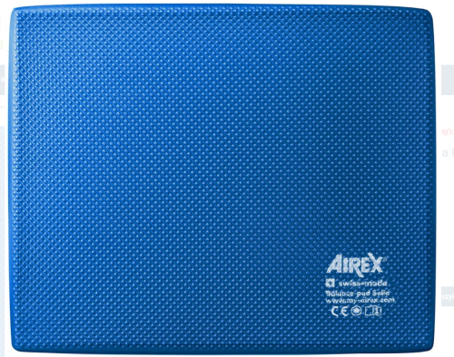 Zbliżenie na waflową strukturę powierzchni poduszki równoważącej Balance-pad Solid AIREX
