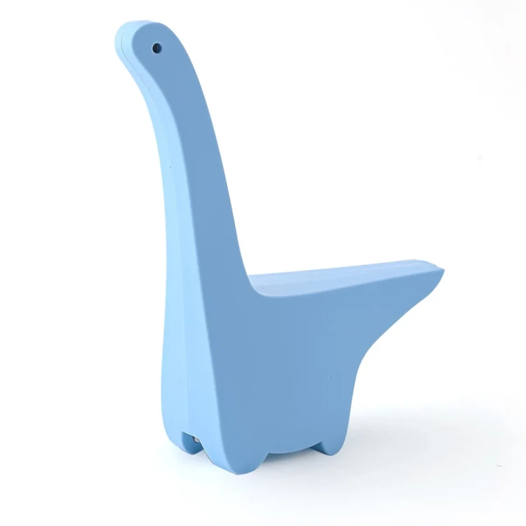 Zestaw magnetycznych dinozaurów Half Toys do składania w prehistorycznej scenerii