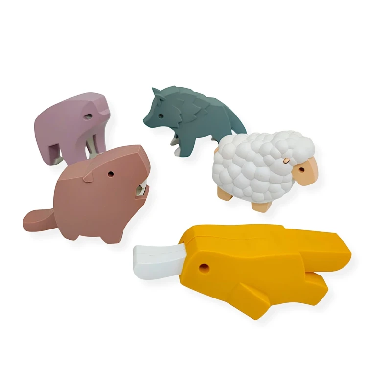 Leśne figurki Half Toys z magnetycznymi osłonami do rozdzielania
