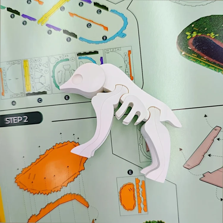 Zwierzęta leśne Half Toys z wyjmowanymi elementami szkieletu