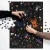 Fragment ilustracji z puzzli Puzzlove Pająki przedstawiający różne gatunki pająków