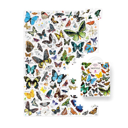 Ułożone puzzle Puzzlove Motyle o wymiarach 48 x 68 cm – widok z góry