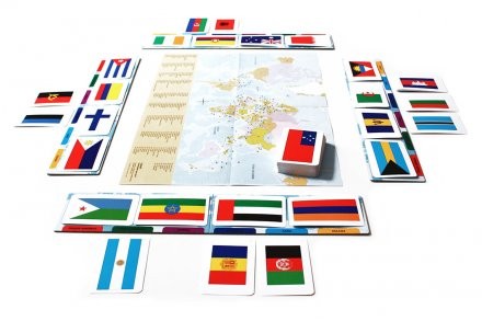 Gra TACTIC GAMES o państwach świata z zadaniami dotyczącymi flag i kontynentów