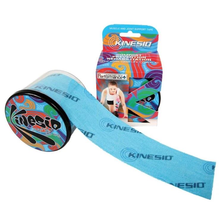 Niebieska taśma do kinesiotapingu Kinesio Tex Performance+ w rolce 5 cm × 5 m