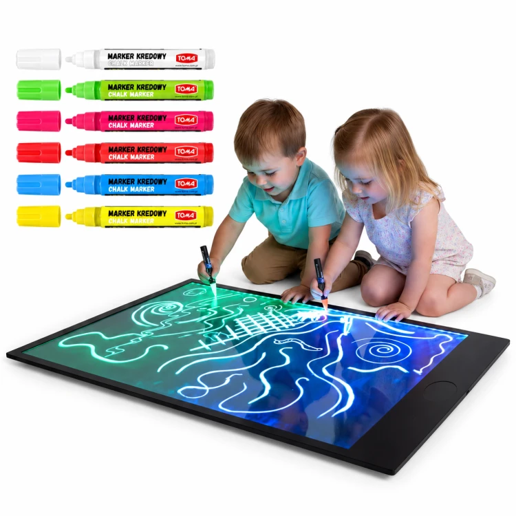 Gigantyczna podświetlana tablica sensoryczna 101 × 66 cm z 6 markerami kredowymi paktoo pl.png