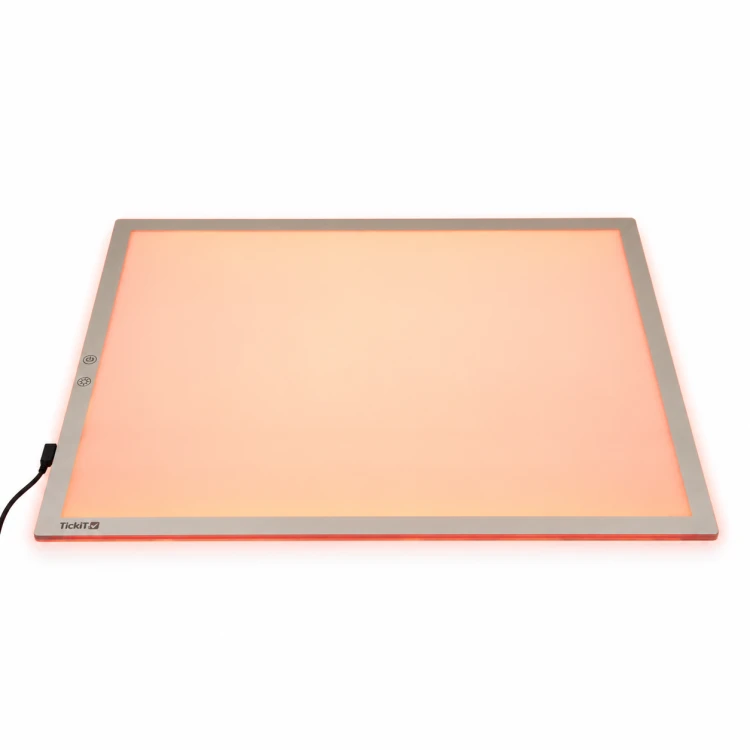 Podświetlany panel LED A2 kolorowy – 8 barw, 63,5 × 46 cm paktoo pl.png