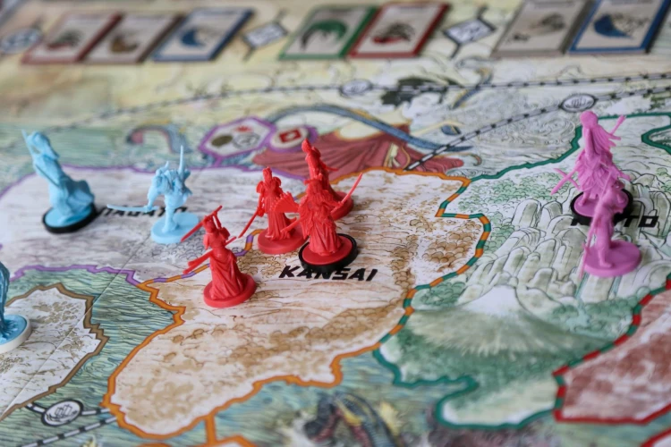 Polska edycja Rising Sun Portal Games, strategiczna rywalizacja klanów o wyspy Japonii