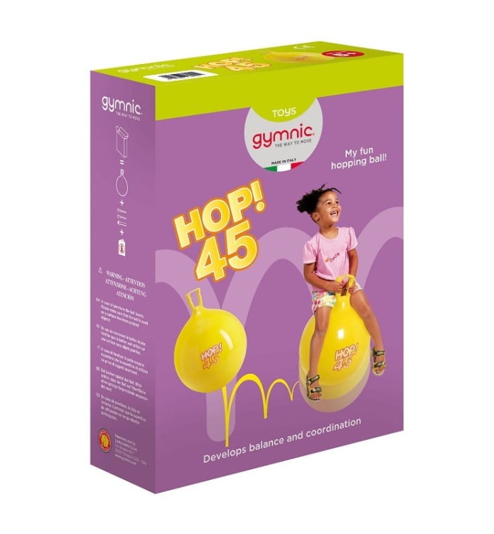 Ujęcie piłki Gymnic Hop w kontekście codziennej zabawy w domu, pokazujące integrację z innymi zabawkami