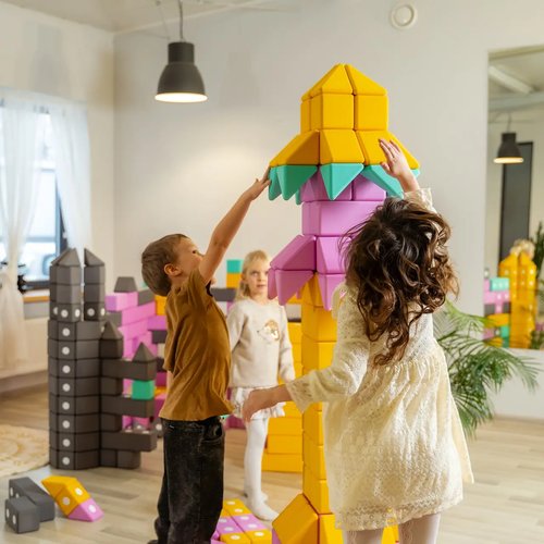 Zestaw TUKI Builder 110 elementów — pokaz kolorystyki i faktury pianki, widok nr 16