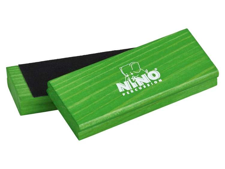 Zielony piasek-blok NINO940GR wykonany z trwałego drewna sosnowego, idealny do nauki rytmu