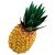 Widok z bliska na shaker ananas z tworzywa sztucznego dla dzieci