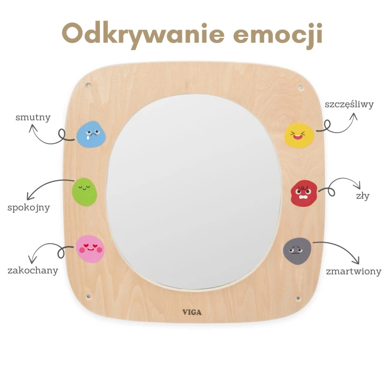 Drewniana tablica VIGA z lustrem i emotkami w przestrzeni przedszkolnej