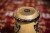 Detal membrany ze skóry bawołu na mini congas o wymiarach 4 1/2" x 11" z chromowanym osprzętem