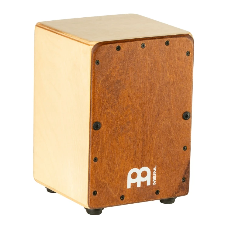 Mini cajon z brzozy bałtyckiej o wymiarach 14 cm szerokości i 22 cm wysokości, idealny do nauki rytmu