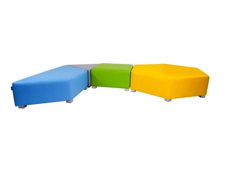Detal obszycia i narożnika Zestaw FUN 1, wyraźna struktura powłoki PCV i wykończenie pianki w wariancie 230 × 170 × 42