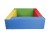 Widok basenu kwadratowego 2 x 2 m w pokryciu PCV — pokazuje wykończenie krawędzi, wnętrze i strukturę materiału przeznaczonego dla wyrobów medycznych
