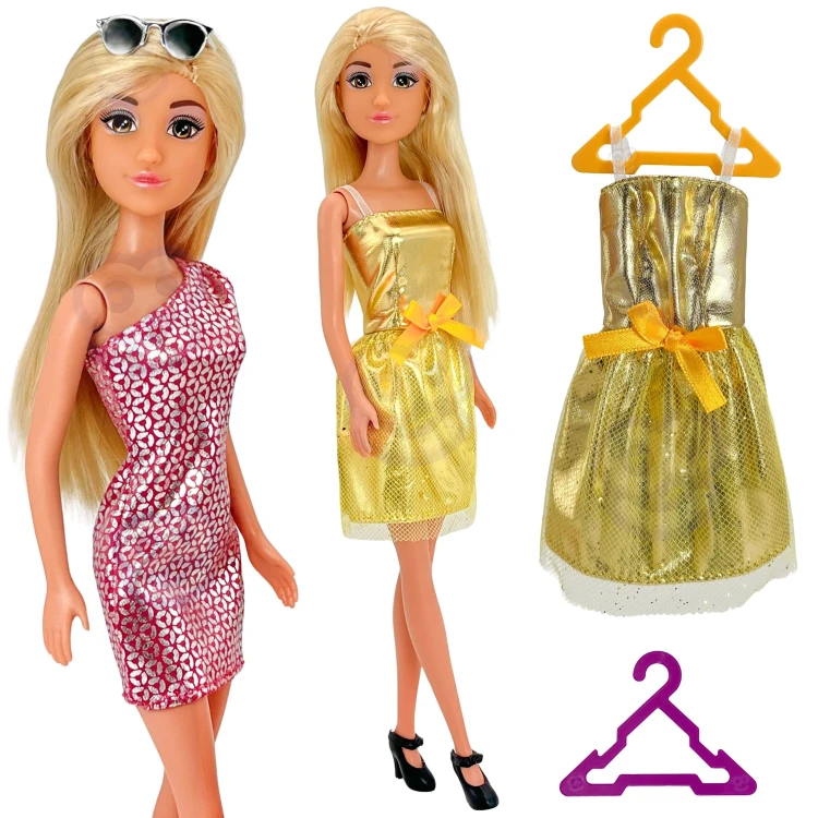Tył Lalki Lili WOOPIE ROYAL — fryzura i zapinanie ubioru pokazane w ujęciu z bliska