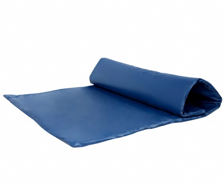 Szara mata do rolowania — cienki materac piankowy 200 × 125 × 2 cm, ujęcie prezentujące krawędź i grubość 2 cm
