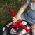 Przednie koła jeździka Bobby — widok detalu kół i mocowań w wariancie Quad Racing marki BIG