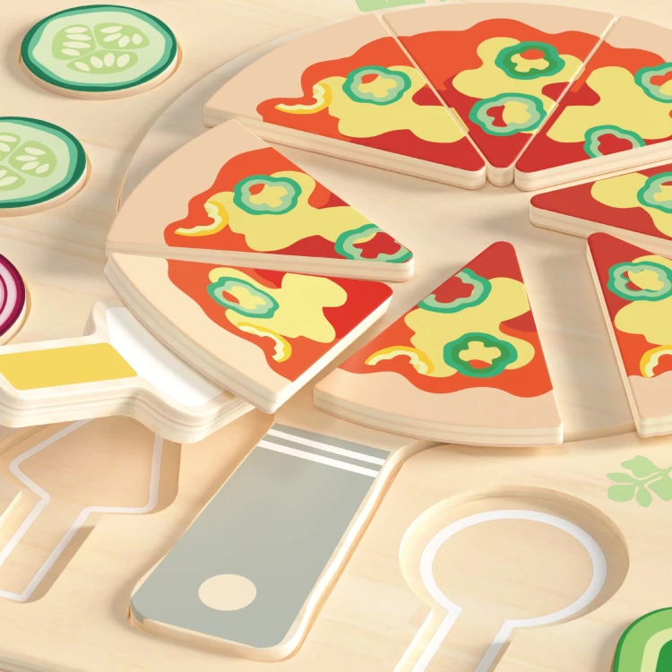 Otwarte pudełko z rozmieszczonymi elementami — wszystkie 22 części drewnianej pizzy CLASSIC WORLD