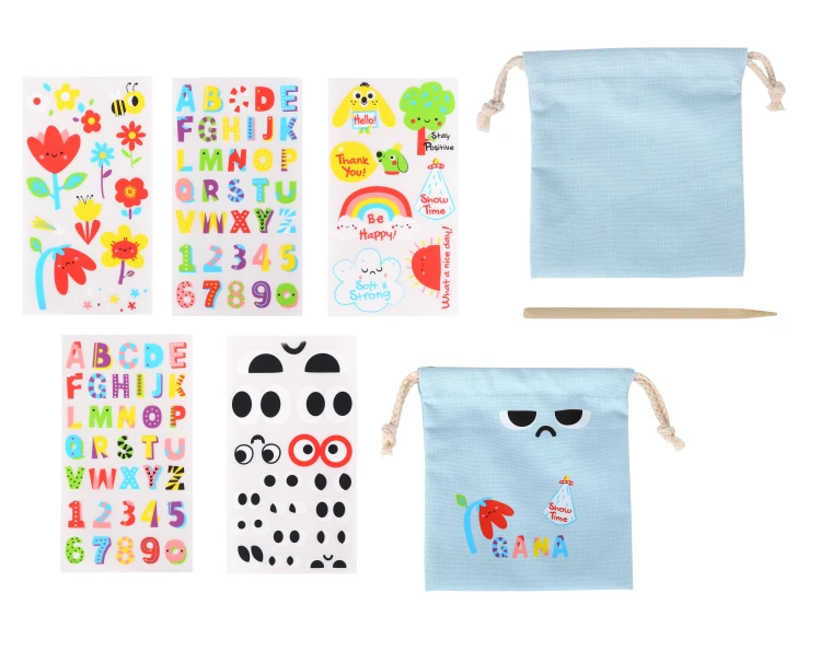 Wnętrze torebki pokazane z góry — miejsce na naklejki i ozdoby w zestawie WOOPIE ART&amp;FUN