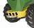 Detal: mechanizm rozsiewu piaskarki Rolly Toys John Deere widoczny z bliska — pokrętła i otwór wysypowy
