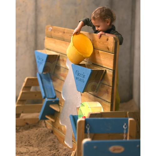 Zbliżenie na detale ławeczki drewnianej ścianki CLASSIC WORLD EDU — gładkie wykończenie i mocowania
