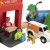 Drewniane figurki strażaków w zestawie, zbliżenie na malowanie i wykończenie — Tooky Toy