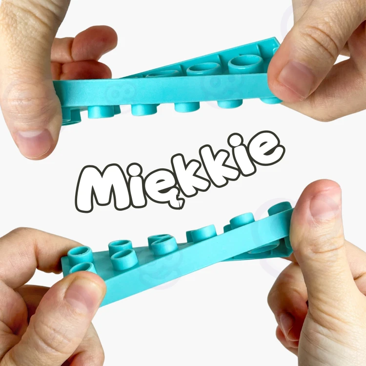 Detal opakowania zestawu WOOPIE — etykieta, logo i informacje na pudełku klocków Soft Blocks