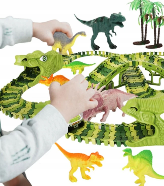 Opakowanie i grafika zestawu Tor Samochodowy XXL Dinozaury WOOPIE — ilustracja proponowanego układu toru