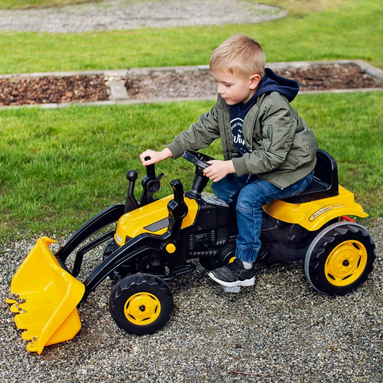 Profil boczny MaxTrac WOOPIE — duże koła, podwozie i mechanizm montażu łyżki widoczne z boku