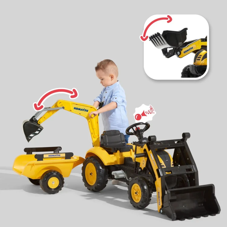 Szczegół koła i bieżnika traktor FALK Komatsu — solidne opony i mocna felga widoczne z bliska