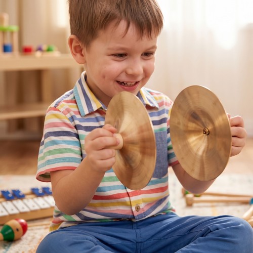 Widok z góry pary talerzy perkusyjnych 15 cm CLASSIC WORLD EDU 91 — detal faktury i krawędzi