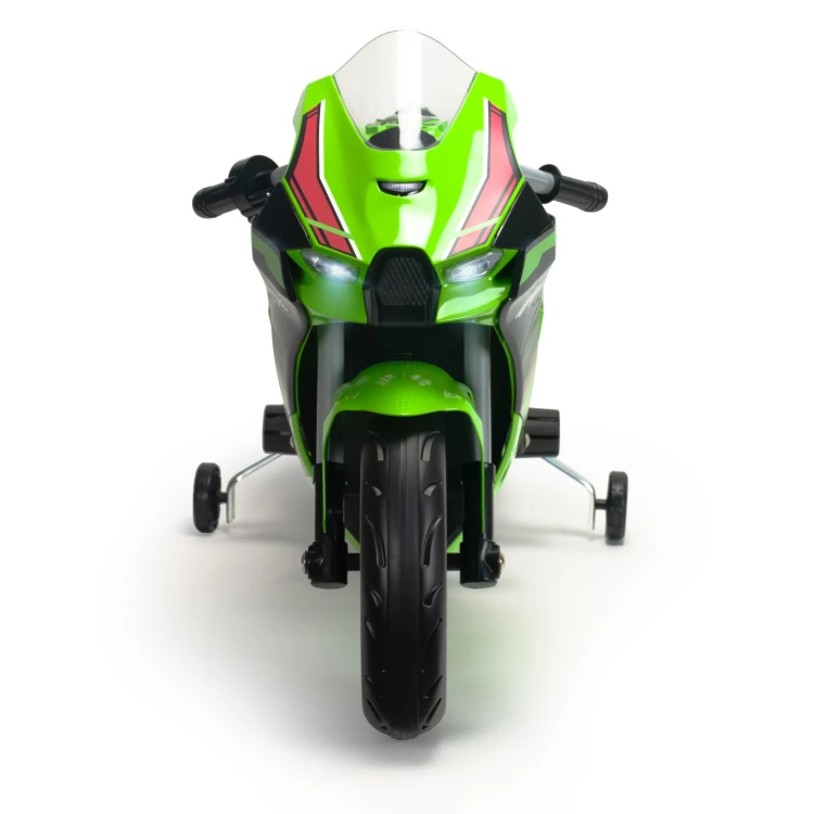 Koło i opona motocykla INJUSA Kawasaki Ninja — zbliżenie na felgę i hamulec w prawym dolnym kadrze