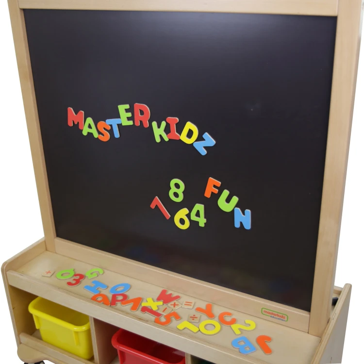 Widok tylnej strony tablicy MASTERKIDZ 55 — miejsce montażu i stabilne mocowania z tyłu