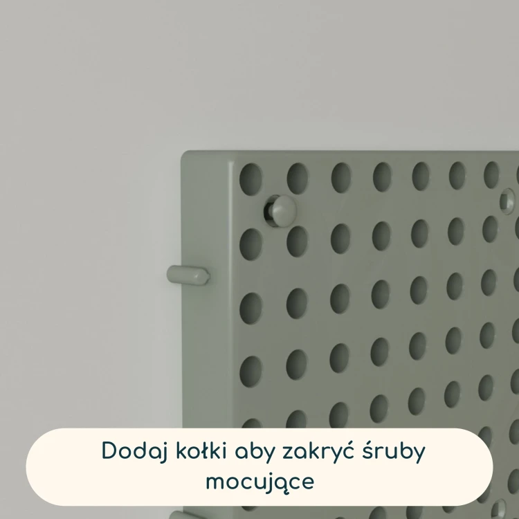 Zbliżenie na interaktywny fragment Tablicy MASTERKIDZ — pokaz użycia dotykowych i manipulacyjnych pól