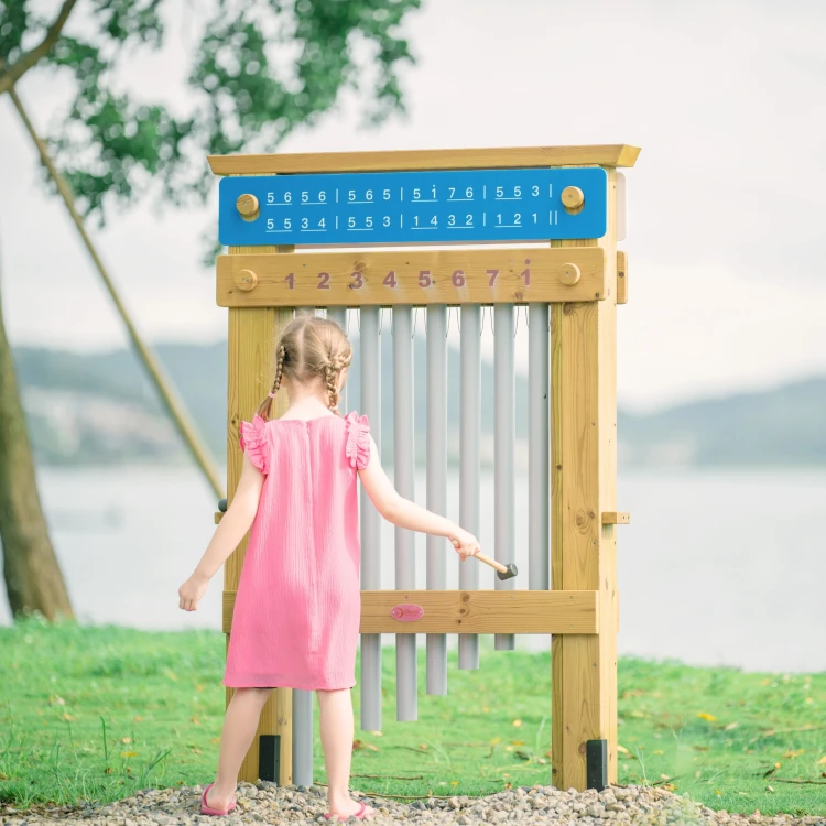 Zbliżenie oznaczeń nut nad płytkami dzwonków CLASSIC WORLD EDU 91 — czytelne numerowanie i kolory