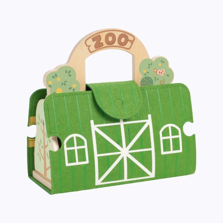 Zestaw Mini ZOO w podróży — torba TOOKY TOY zapakowana i gotowa do zabrania poza dom, w praktycznym układzie