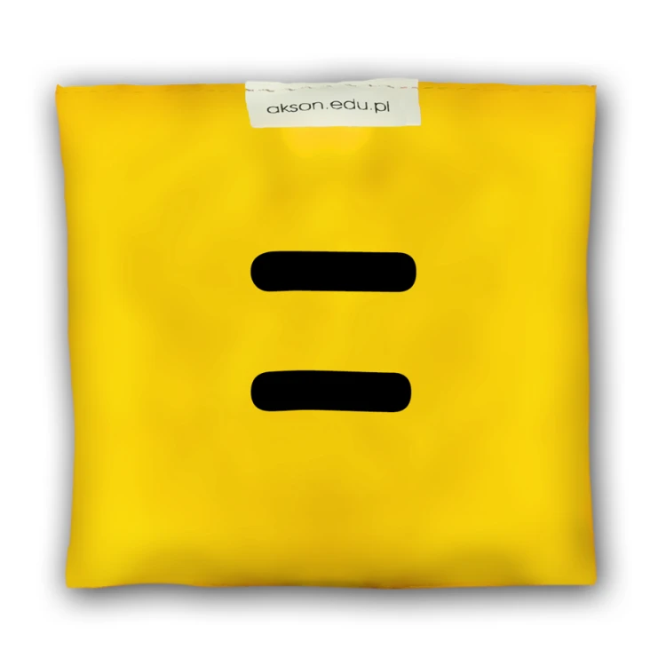 Woreczek gimnastyczny Akson 10 cm x 12 cm — żółty wariant, detal nadruku '=' i tekstury tkaniny do zabaw edukacyjnych