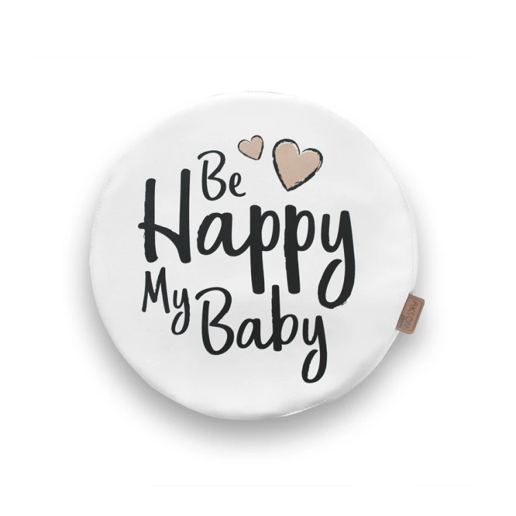Poduszki Akson w różnych wzorach ustawione obok siebie — porównanie wzorów LITTLE PRINCESS, BIG BOY, BE HAPPY MY BABY