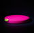 Poduszka Różowy Neon — ujęcie z boku pokazujące grubość 3 cm i wypełnienie z gąbki