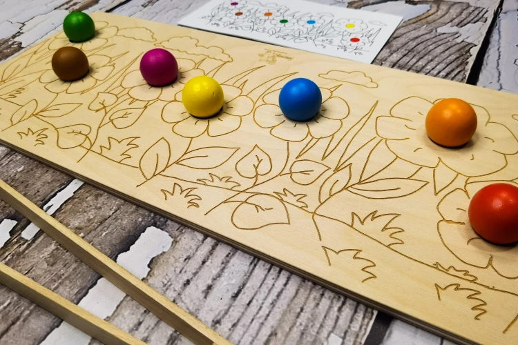 Podstawy zestawu Pszczoły EDUBOBO z wymiarami 28x20 cm i 25x25 cm do nauki i zabawy