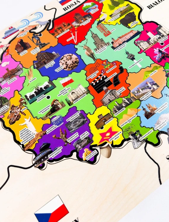 Drewniana mapa Polski EDUBOBO z widocznymi nazwami województw i atrakcjami