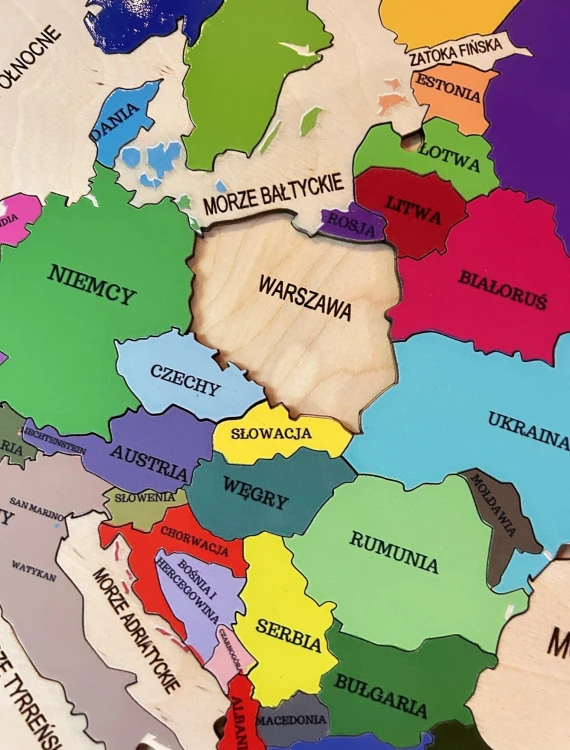 Zestaw drewnianych państw i flag do mapy Europy EDUBOBO, widok szczegółów