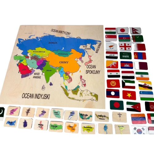 Drewniana Mapa Azji z flagami państw azjatyckich