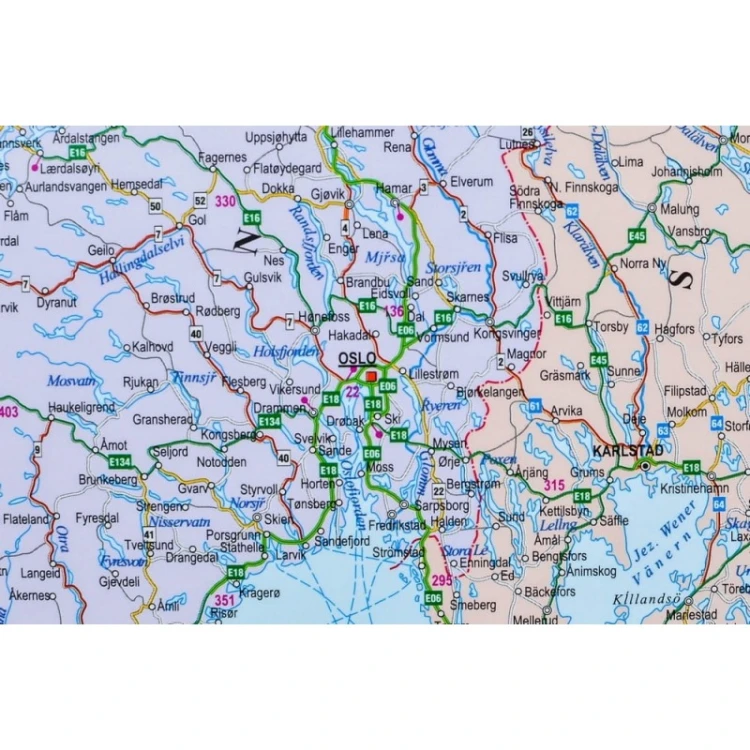 Mapa korkowa Europy 148x98 cm KARTA z aluminiową ramą i narożnikami z tworzywa, widok całości