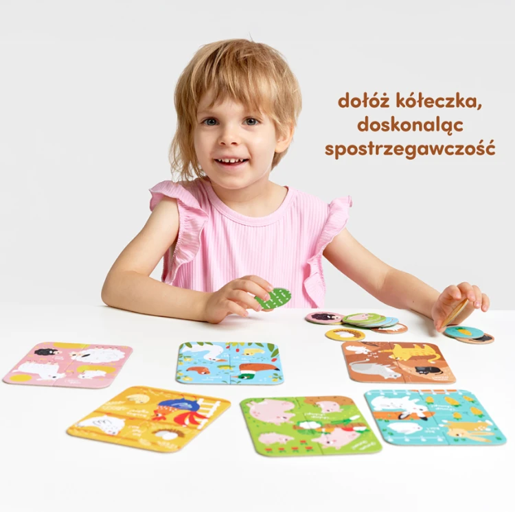 Zbliżenie na elementy i żetony puzzli Zwierzęta małe i duże CZUCZU – kolorowe ilustracje i prosty format