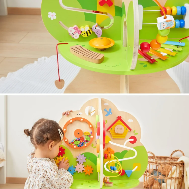 Instrumenty perkusyjne na Drzewku Aktywności Viga Toys, w tym ksylofon i talerzyk muzyczny